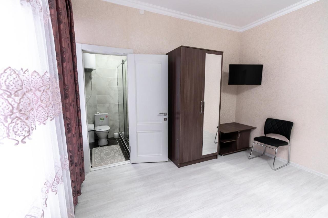 Mixx Hotel Karakol Εξωτερικό φωτογραφία